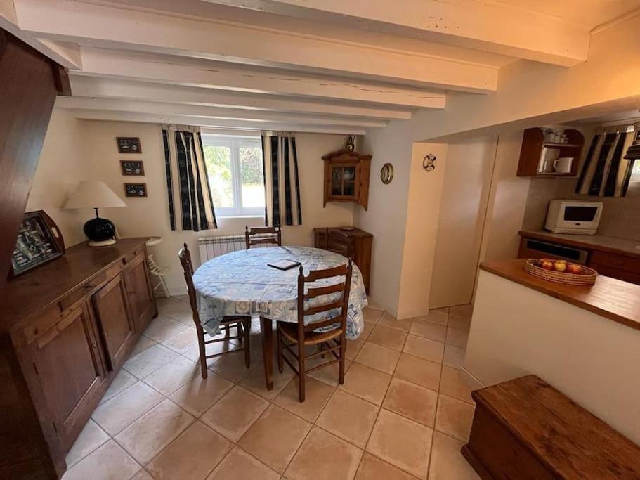 Maison A 100 M De La Plage Et Proche Du Centre Jullouville-les-Pins Eksteriør bilde