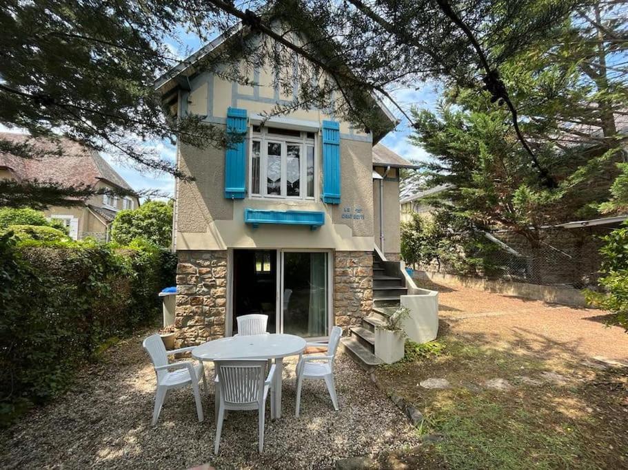 Maison A 100 M De La Plage Et Proche Du Centre Jullouville-les-Pins Eksteriør bilde